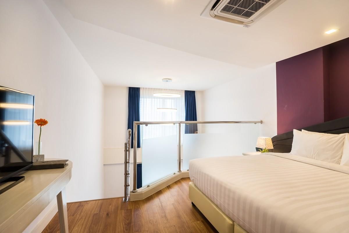 Duplex Room