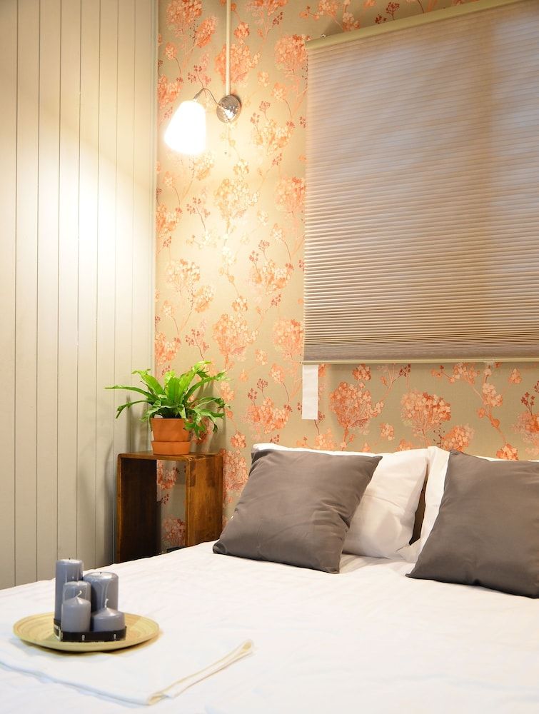 Goodfellas Thong Lor Hostel The Oriental-3D (check in time within 18.00PM ONLY, Shared Bathroom) 7