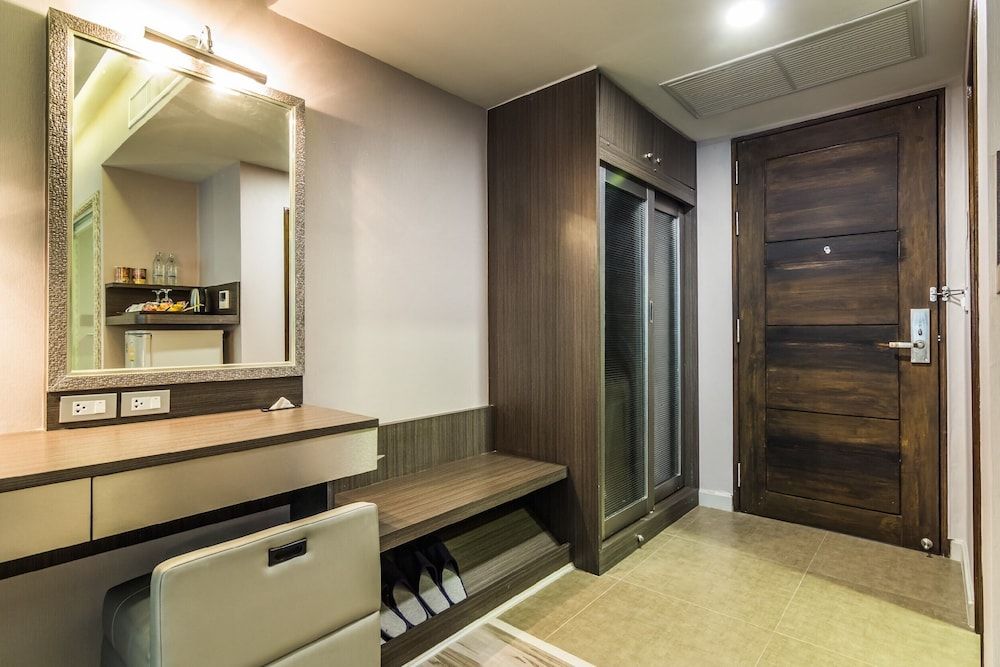 Gallery Design Hotel Superior Room, 2 Twin Beds, Non Smoking, Private Bathroom 5