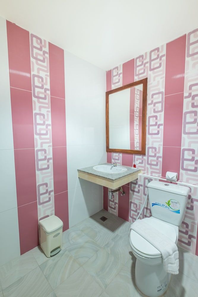 Hiso Place Hotel Superior Room, 2 Twin Beds 5