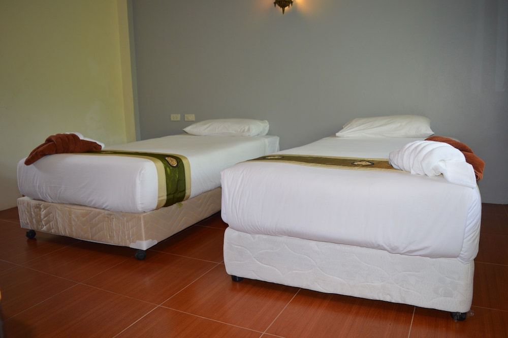 B Square Hotel Basic Double or Twin Room 9