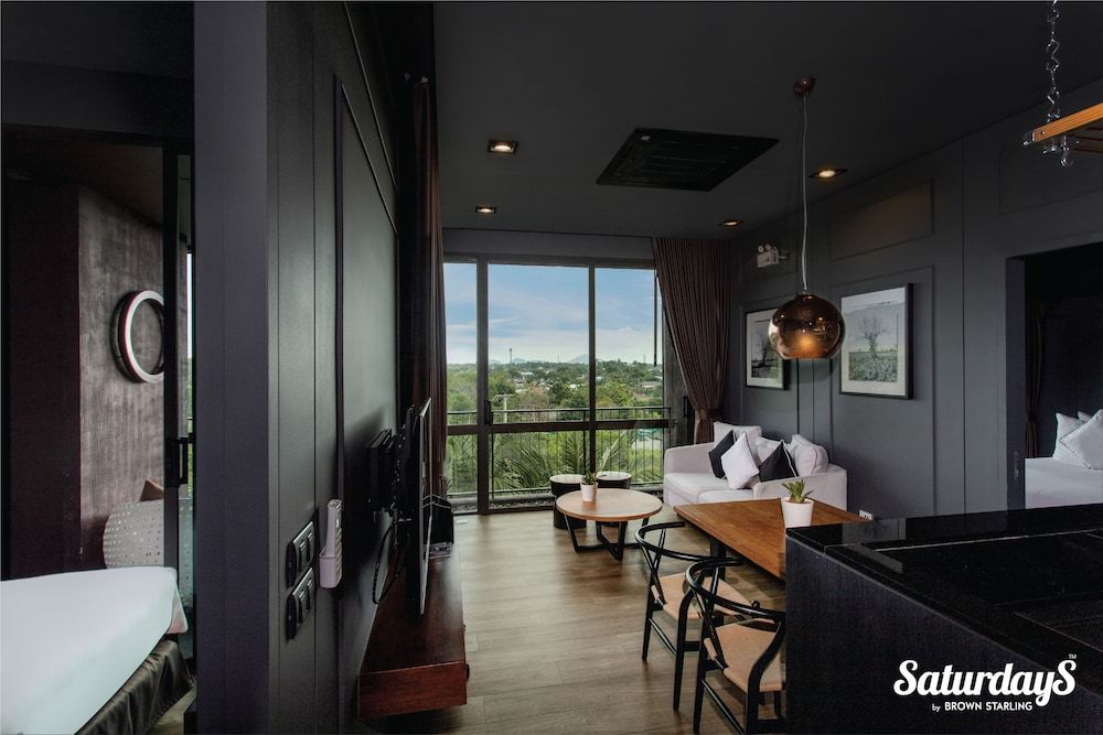 Saturdays Residence by Brown Starling 2 Bedrooms Suite 18