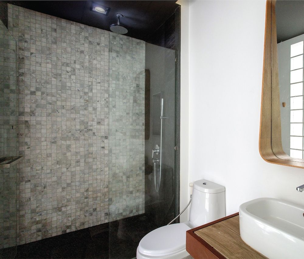 Saturdays Residence by Brown Starling 2 Bedrooms Suite 16