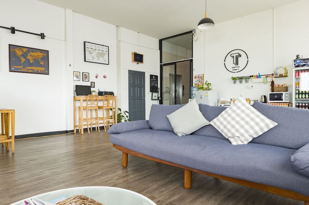 undefined T Hostel at Rama 4 2