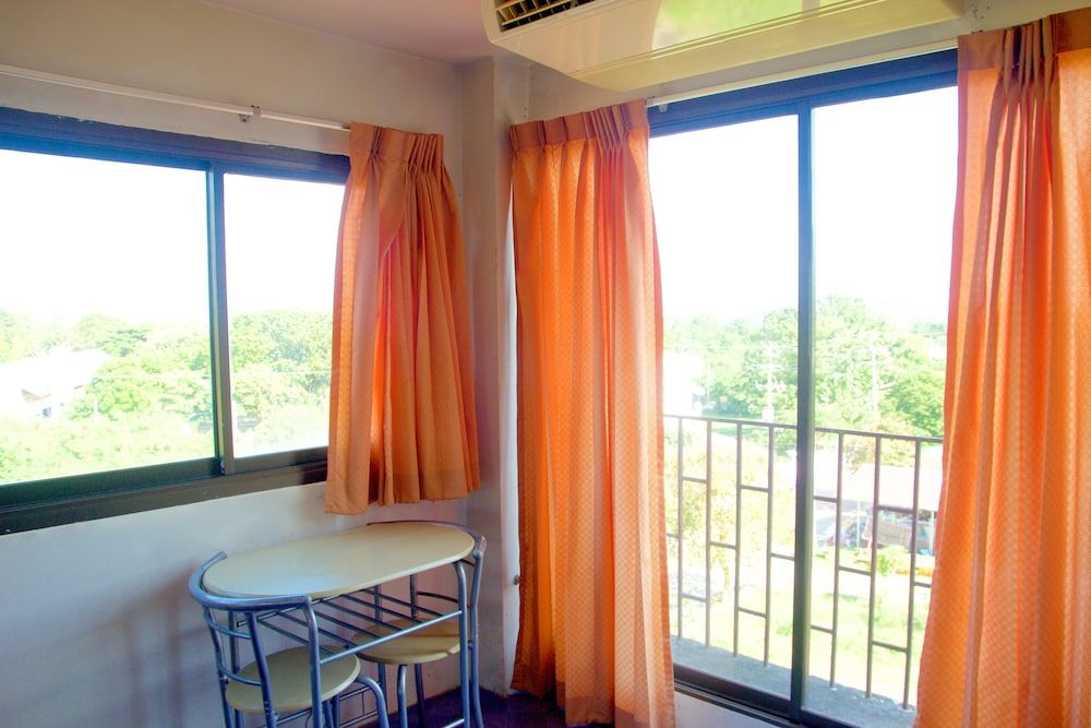 Sichang Shine Khao Resort Deluxe Double Room 12