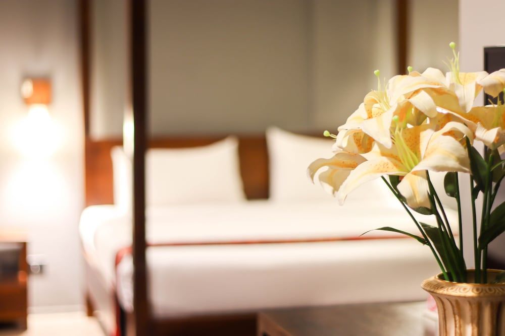 Big Tree Old Town Hotel Family Room, Balcony 7