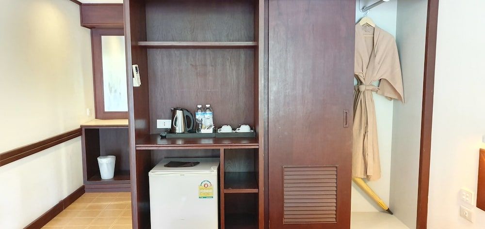 Isle Beach Resort Deluxe Garden View Double or Twin 14