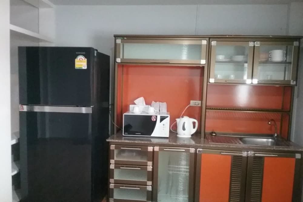 undefined White House Asoke Sukhumvit 18 8