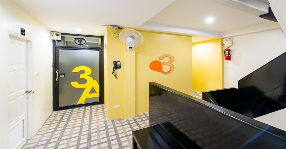 undefined Matchbox Bangkok Hostel 9