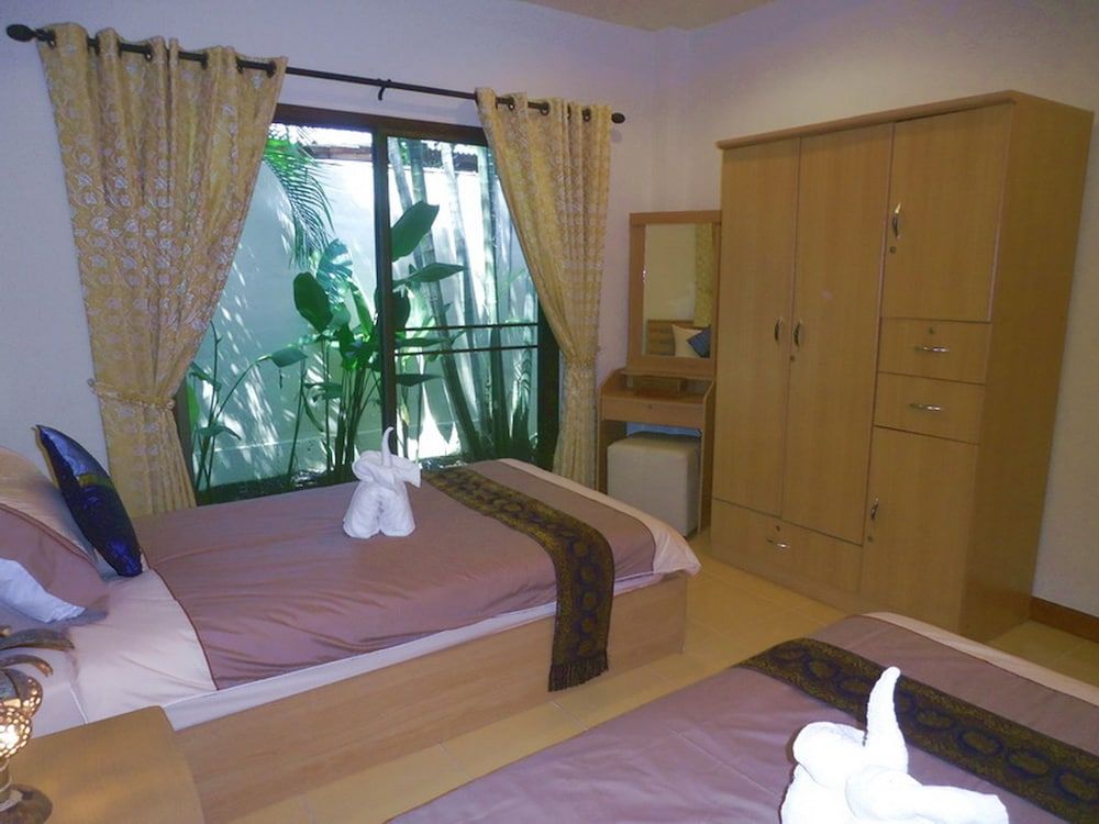 Coconut Paradise Holiday Villas 2 Bedrooms Private Pool Villa 3