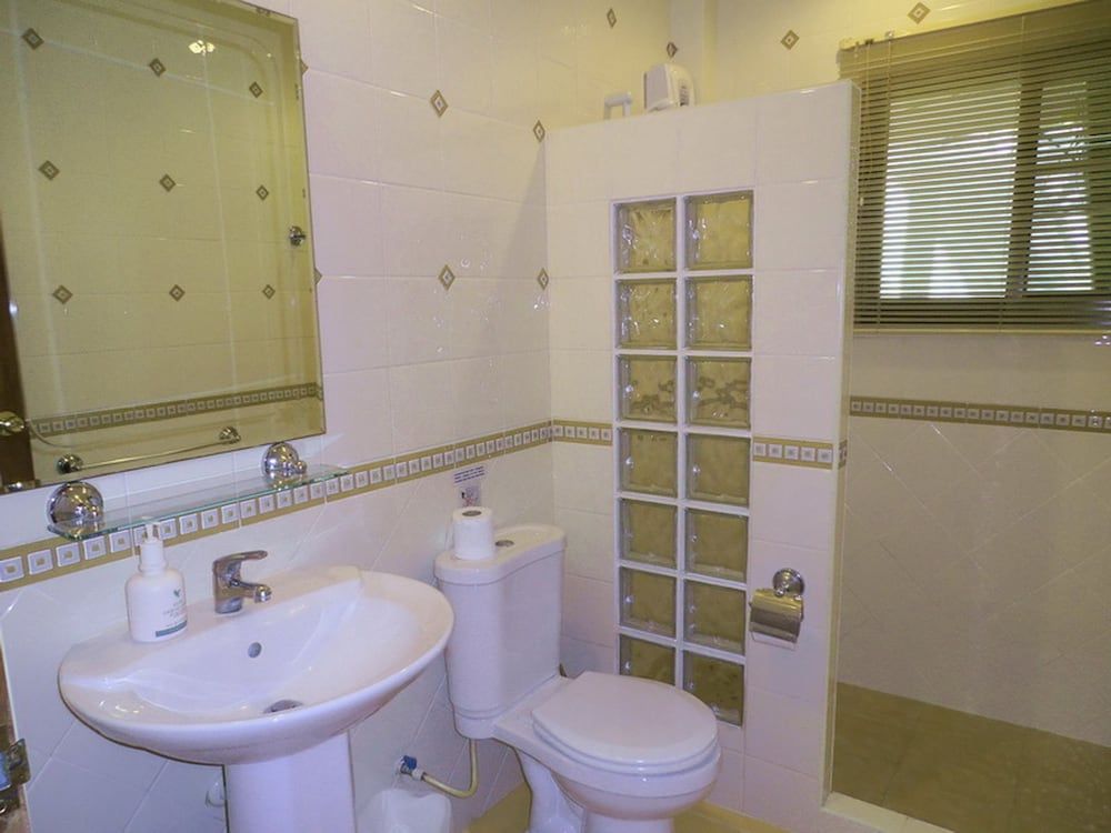 Coconut Paradise Holiday Villas 2 Bedrooms Private Pool Villa 7