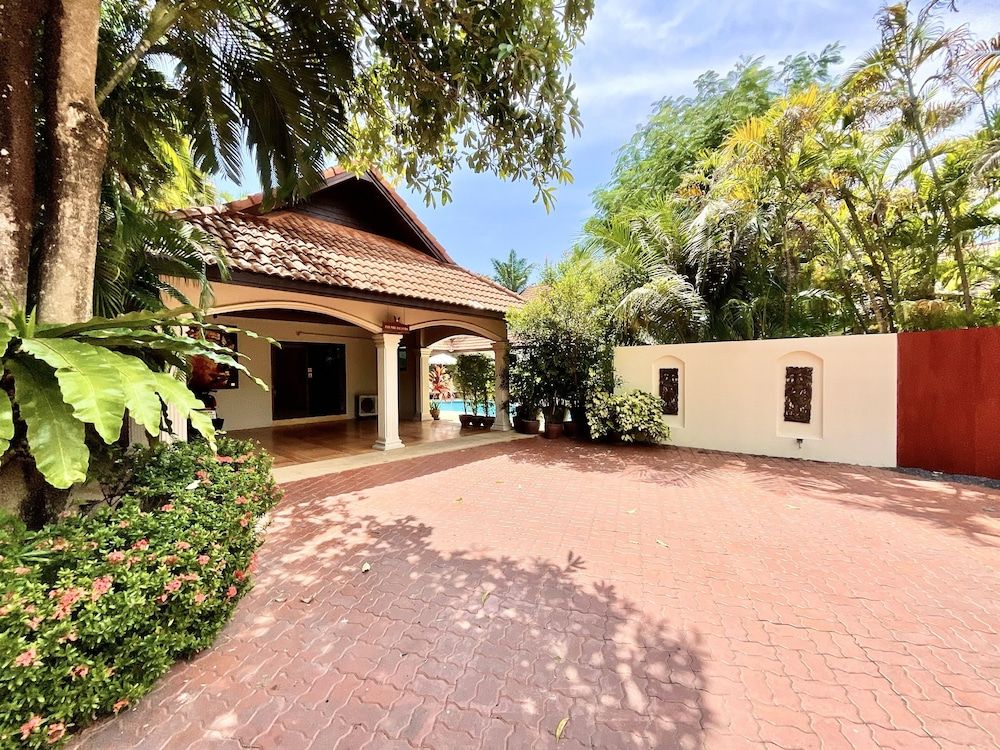 undefined Coconut Paradise Holiday Villas 4