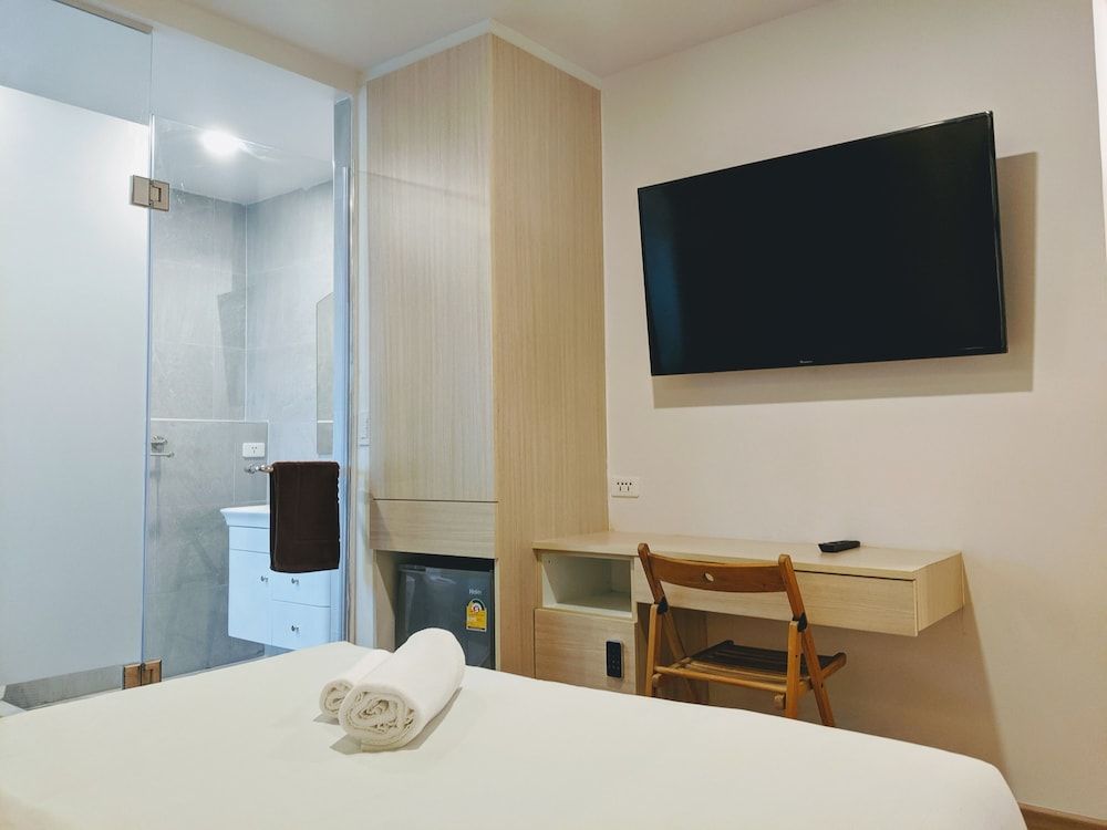 undefined Good One Poshtel & Café Bar 9