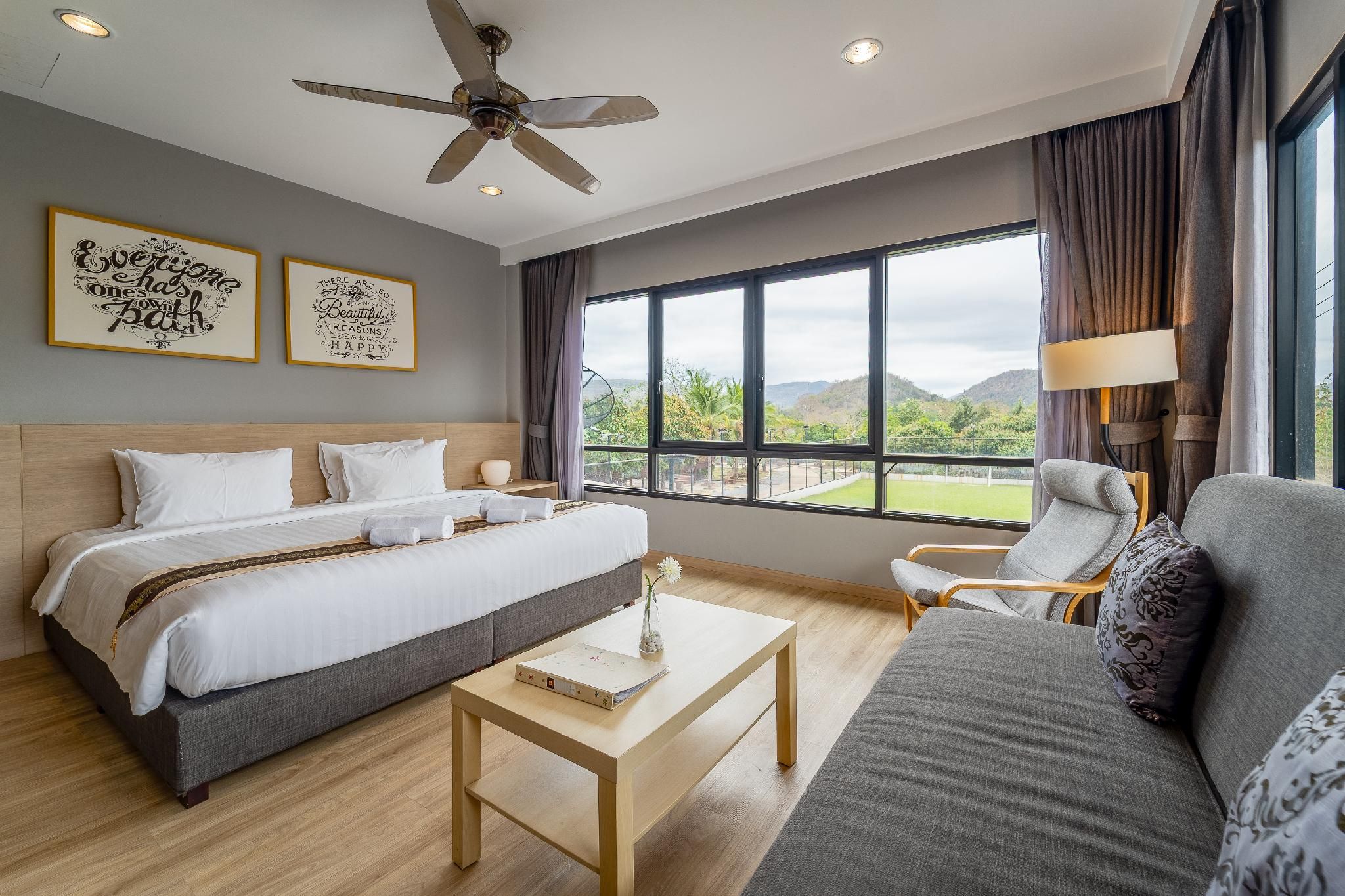 Premier Deluxe Room
