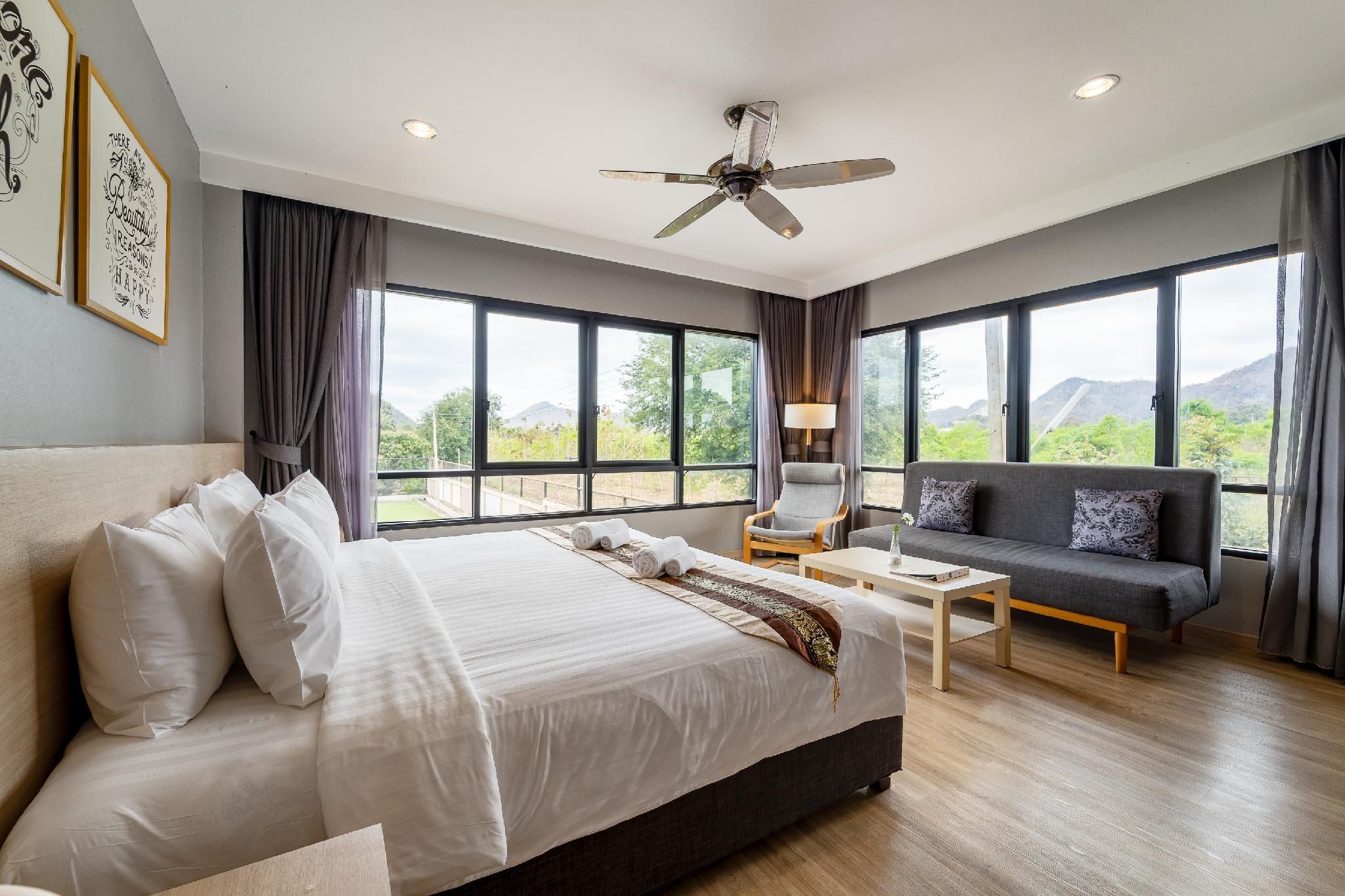 Premier Deluxe Room