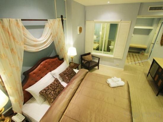 Khamthana the Colonial Hotel Chiangrai Family Room