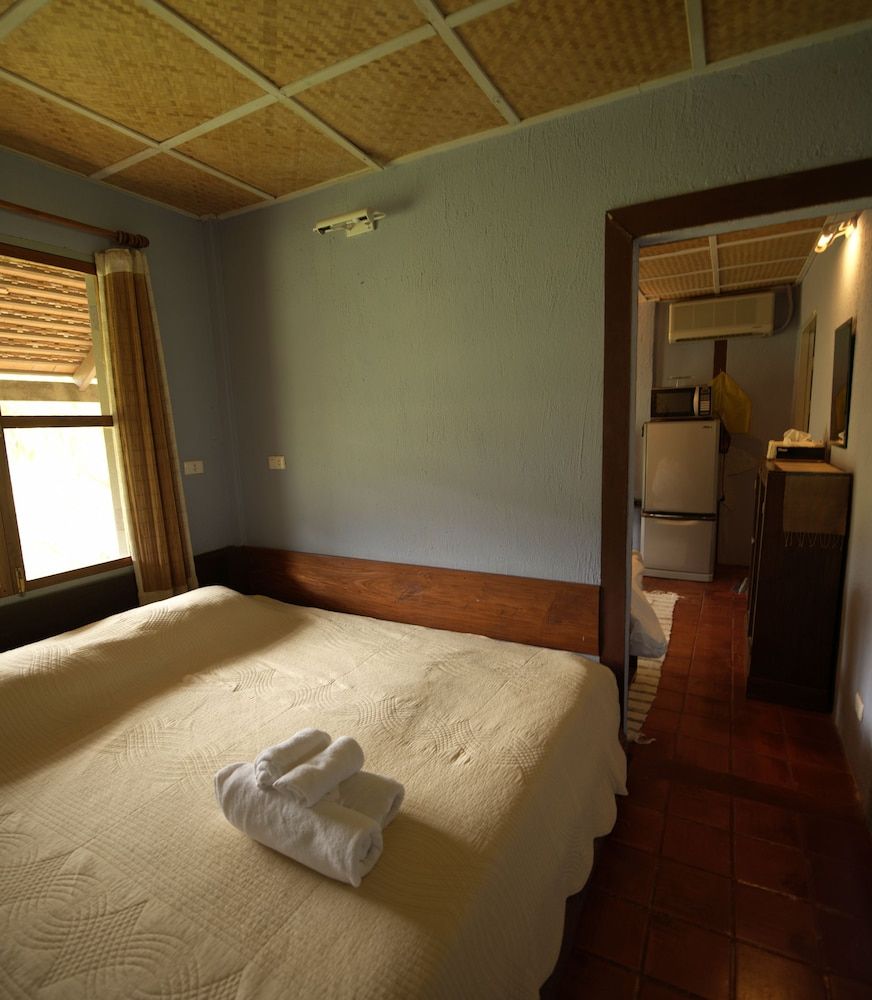 Bulun Buri Resort Superior Room 2