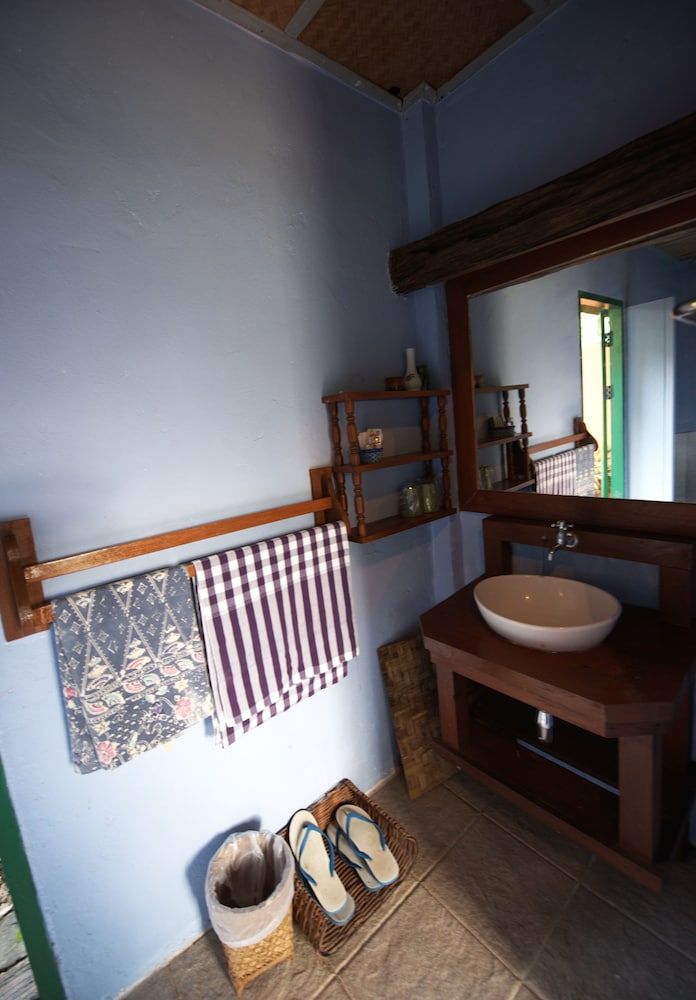 Bulun Buri Resort Standard Cottage, Non Smoking, Garden View 5