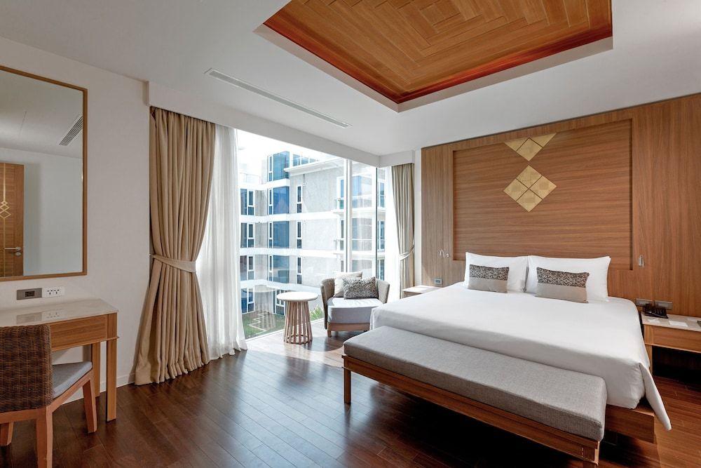 2 Bedroom Residence with Balcony