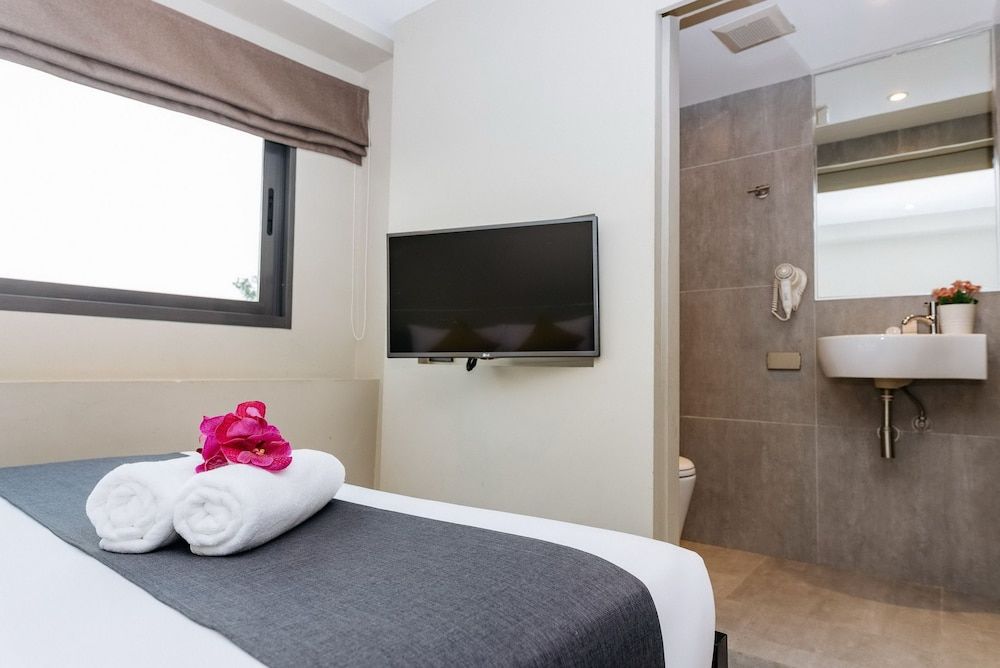 undefined Lucky House Khaosan 7