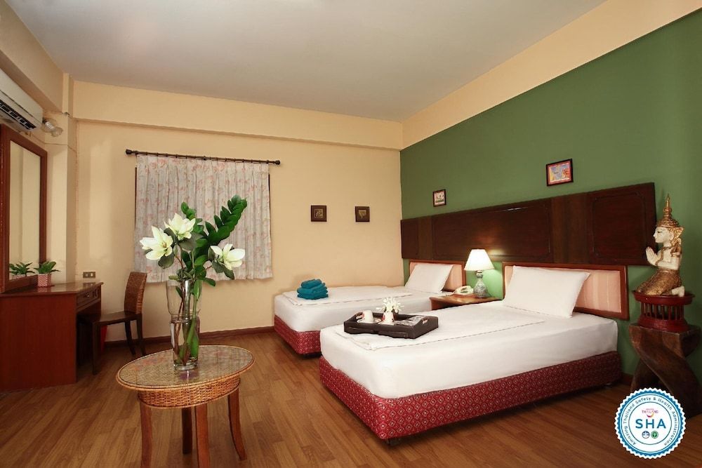 undefined People Place Classic Hotel 2