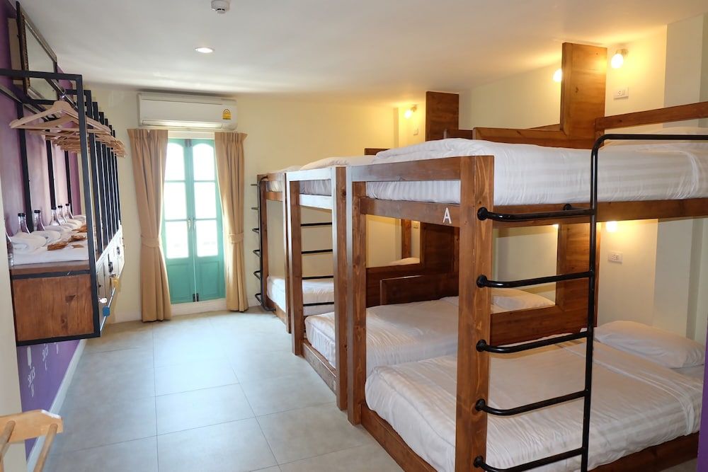 undefined Siri Poshtel Bangkok 4