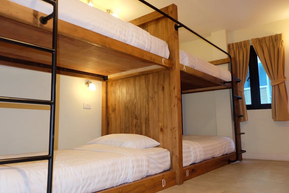 undefined Siri Poshtel Bangkok 10