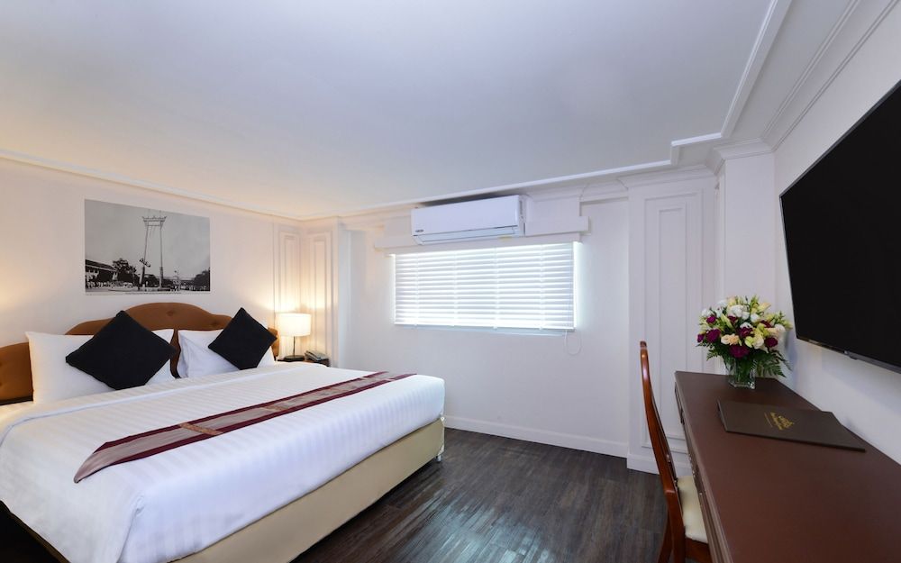 undefined Siam Champs Elyseesi Unique Hotel 5