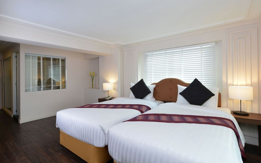 undefined Siam Champs Elyseesi Unique Hotel 2