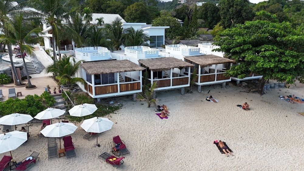 undefined White Sand Samui Resort 7