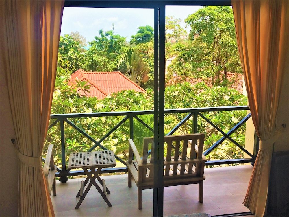 Chor Chang Villa Resort Superior Double Room 6