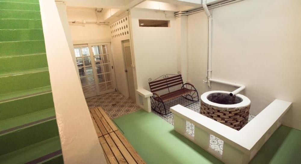 Best Stay Hostel Standard Double Room 6