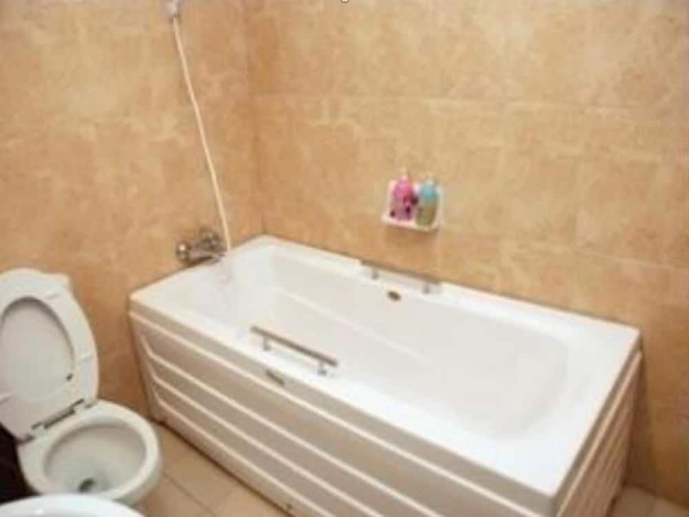 Asia Resort Kaset Nawamin Standard Double Room 4