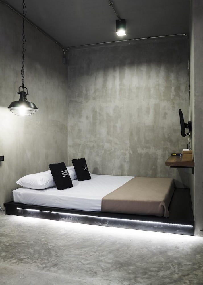 Bed Station Hostel Double Room, Private Bathroom 3