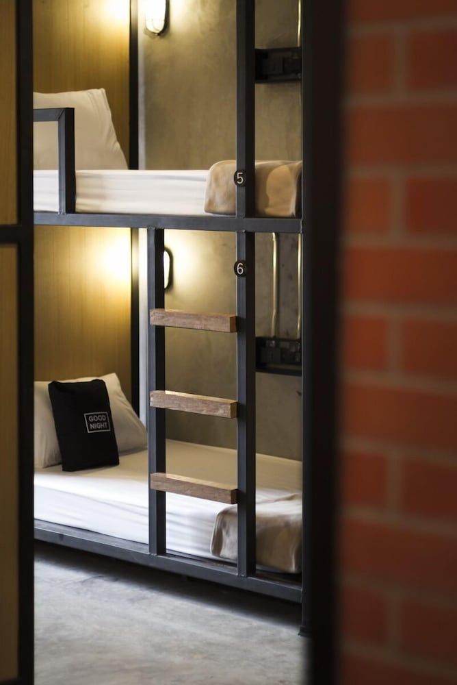 Bed Station Hostel Shared Dormitory, Women only (6 Bed) 21