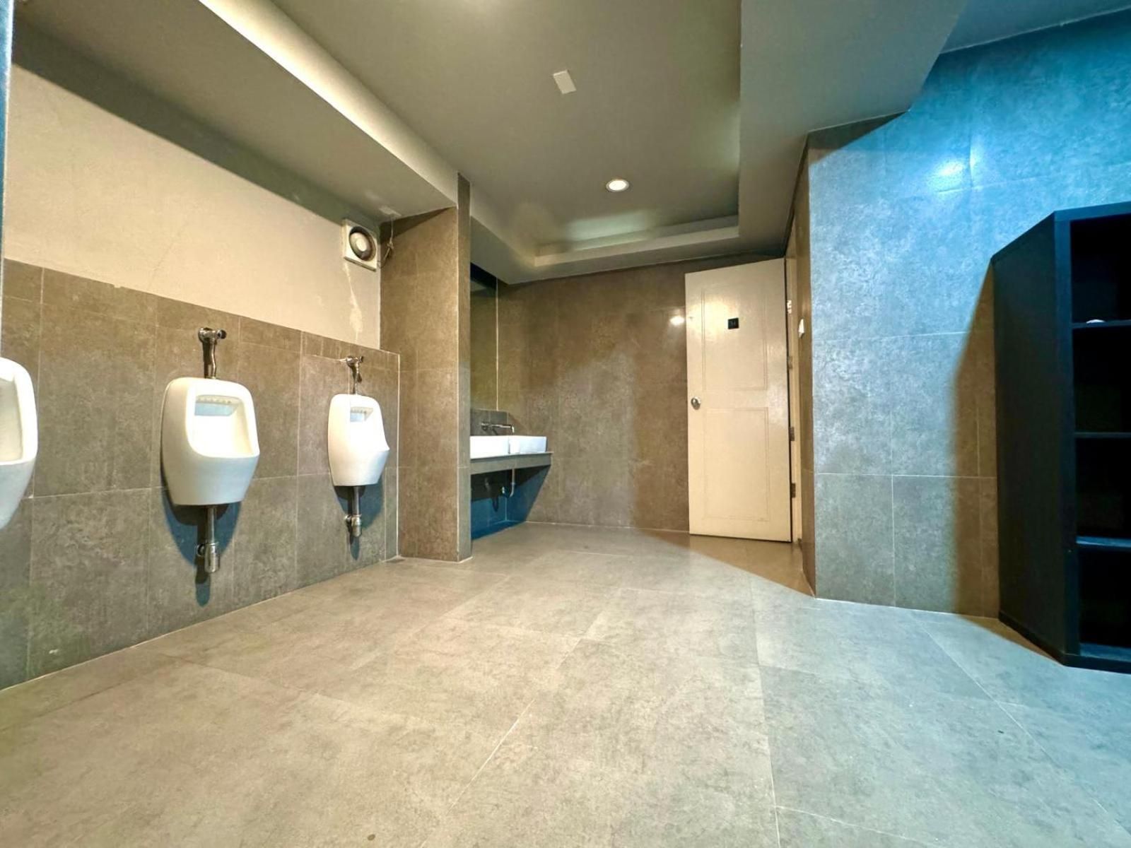 undefined Collection O The Spades Hostel 9