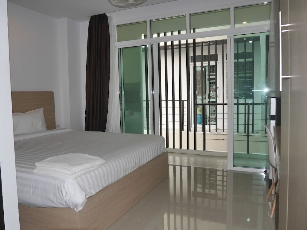 undefined Darisa Apartment Service 7