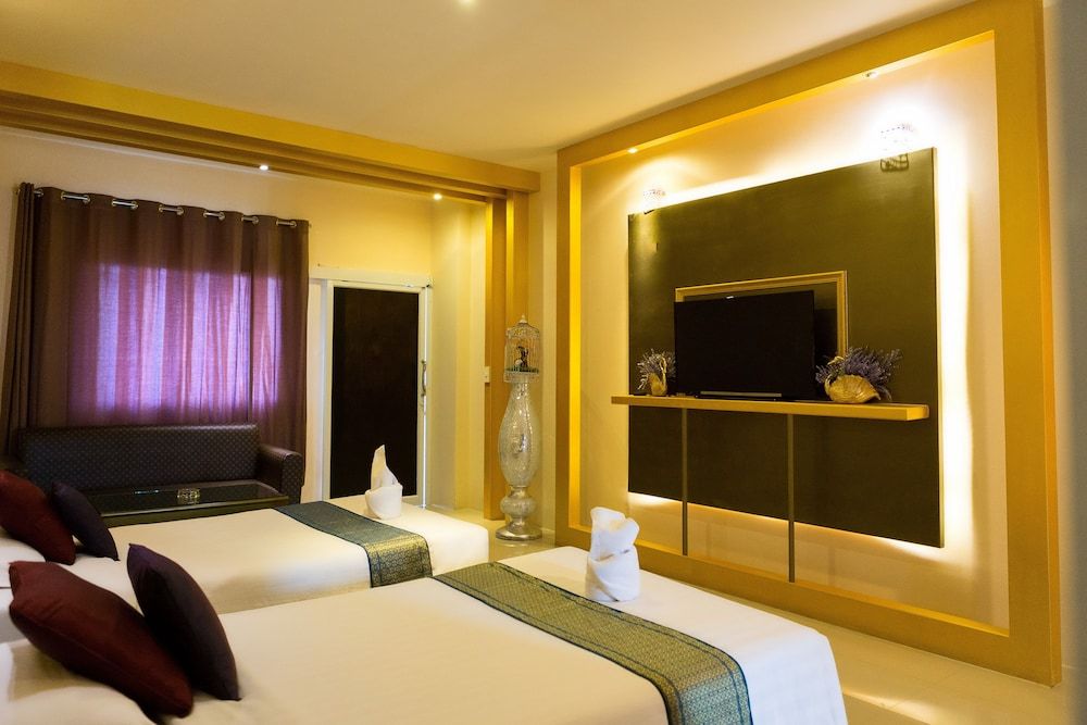 Marble Garden View Pattaya Deluxe Room 10