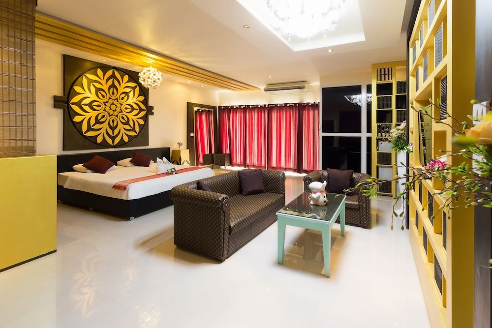 Marble Garden View Pattaya Deluxe Room 7