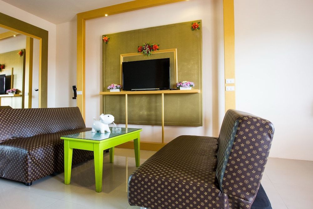 Marble Garden View Pattaya Deluxe Room 26