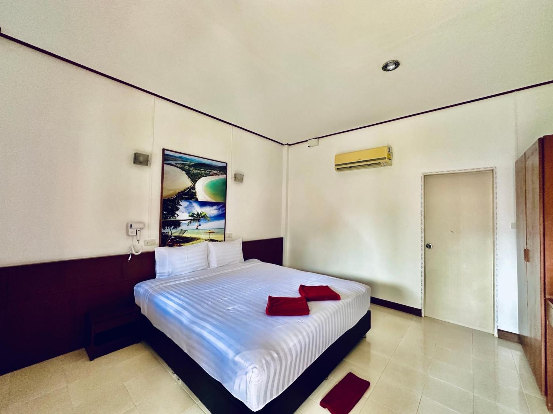 Large Double Room