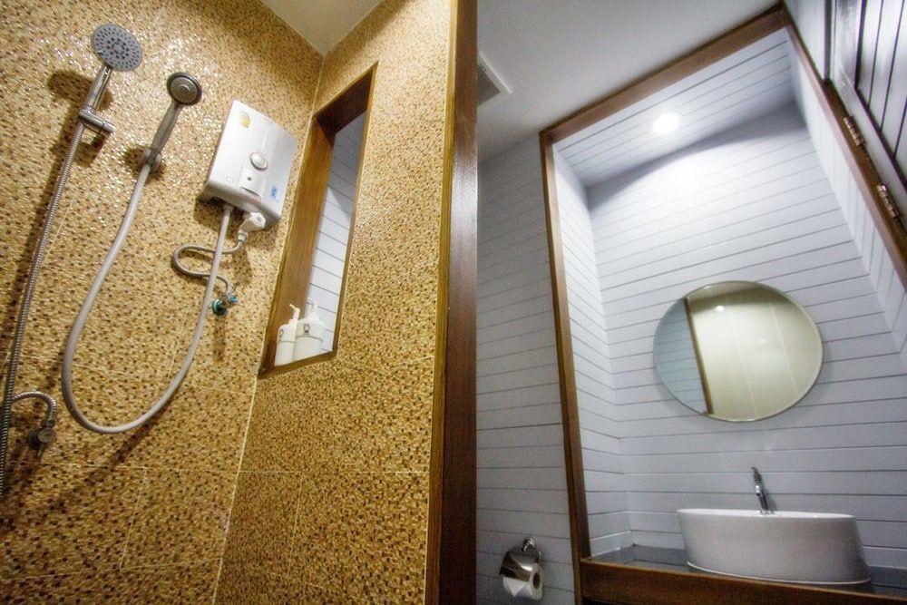 Maison de Cheer Deluxe Double Room 3