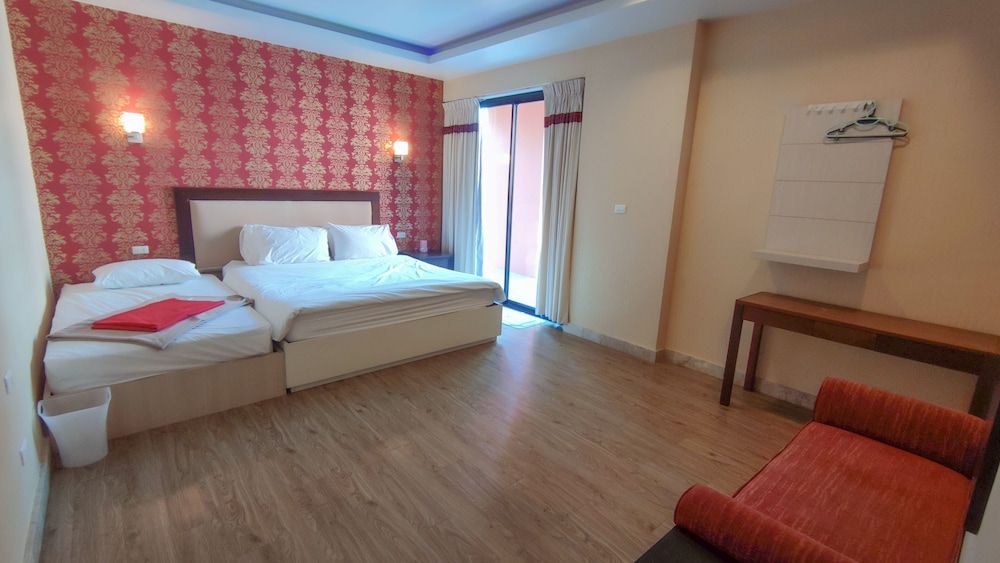 Pratamnak villa 10 Bedroom Villa 13