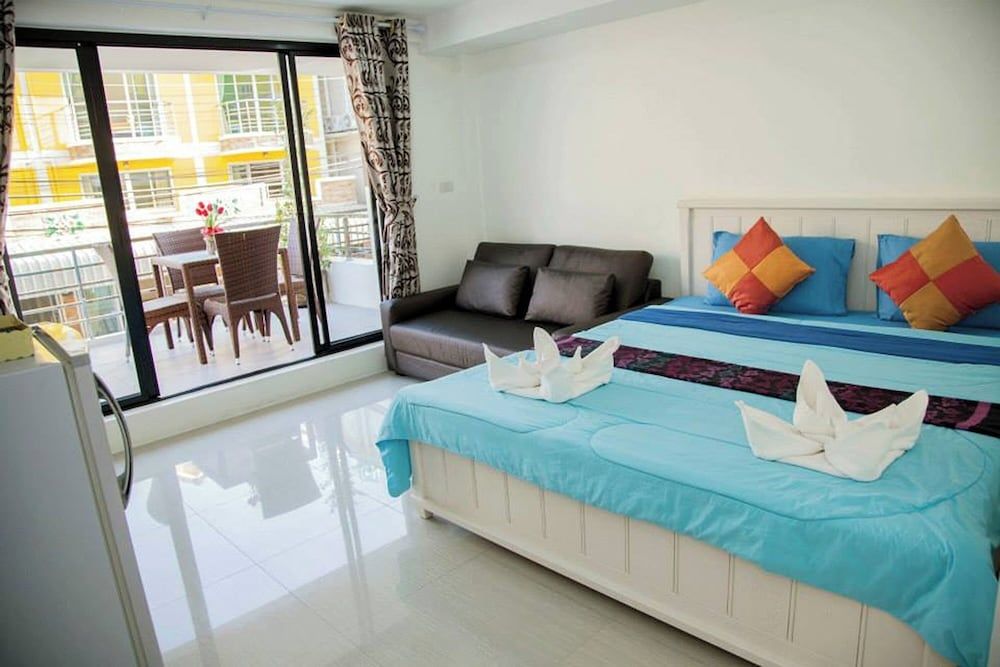 Deluxe Room, Balcony