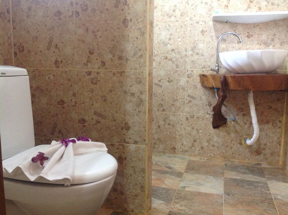 Ruan Mai Naiyang Beach Resort Standard Double Room 6