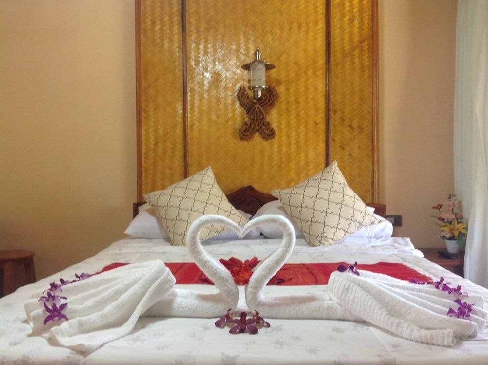 Ruan Mai Naiyang Beach Resort Standard Double Room