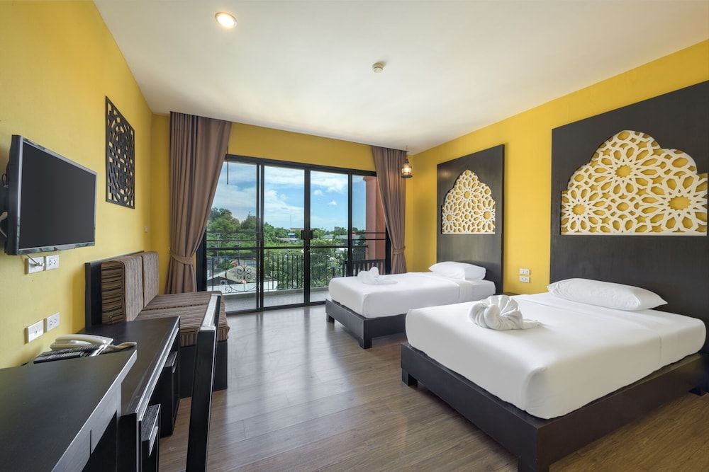 Standard Room (Double bed or Twin bed)