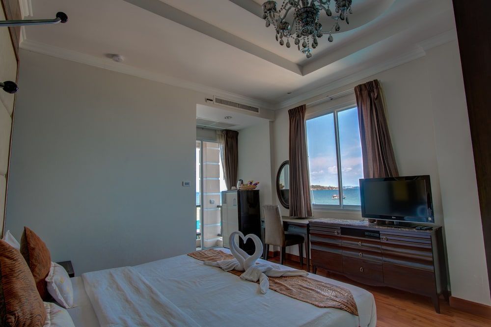 Suntosa Resort Superior Room, Sea View 5