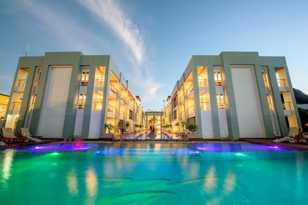 undefined Phi Phi Harbour View Hotel 8
