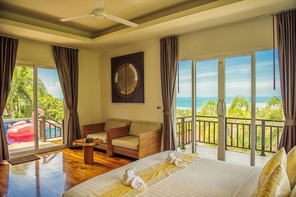 Villa Baan Saitara Three bedroom villa with private pool 6